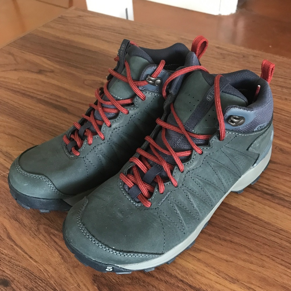 OBOZ hiking boots! Sawtooth!